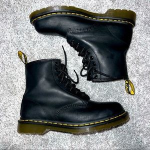 Doc Martens 1460 Pascal Men’s Leather Boot Black Size 9